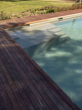 Diseño y construcción de una piscina en la Costa Brava