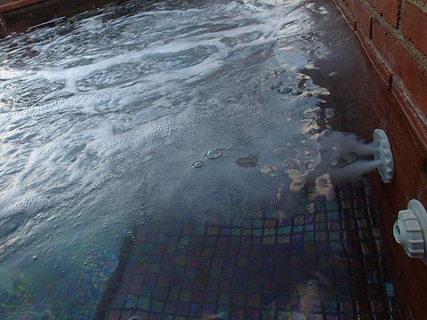 Piscina jacuzzi d'obra a Porqueres ( Girona )