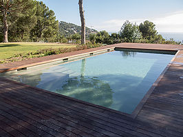 Disseny i construcció d'una piscina a la Costa Brava